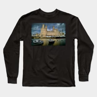 CAERNARFON CASTLE IN WINTER Long Sleeve T-Shirt